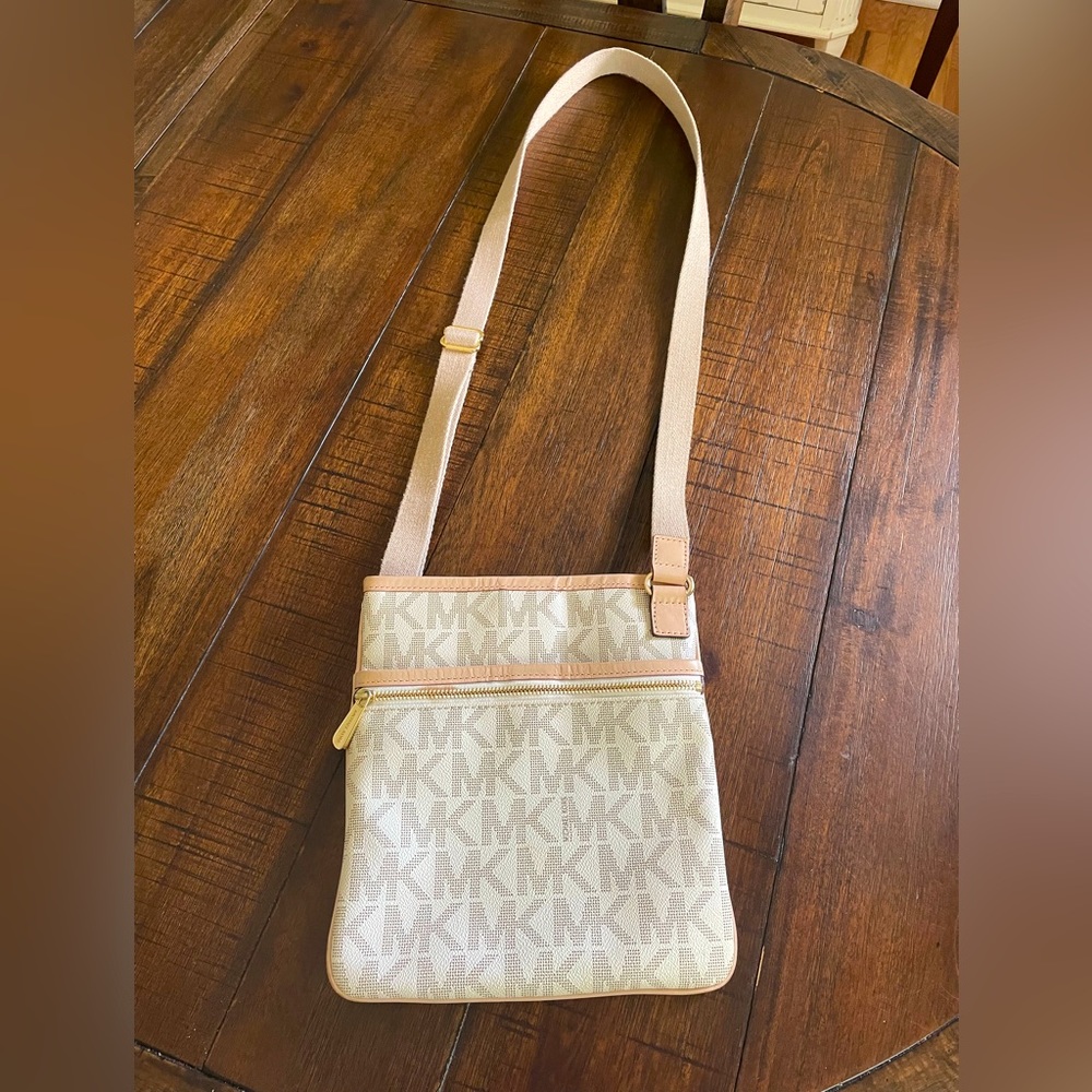 Michael Kors crossbody bag